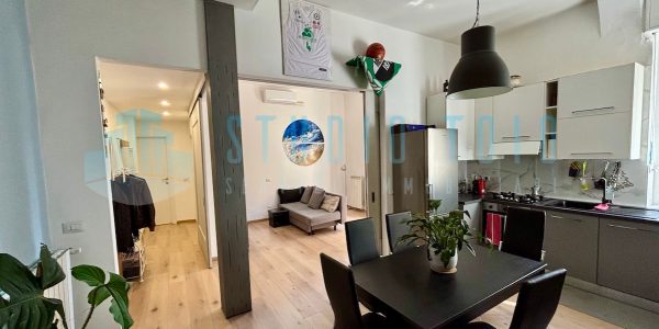 TRILOCALE RISTRUTTURATO CON DOPPIO BALCONE
