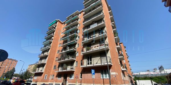 MONOLOCALE RISTRUTTURATO IN ZONA CITTÀ STUDI