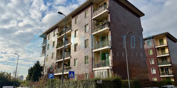 QUADRILOCALE LUMINOSO CON DOPPIO BALCONE